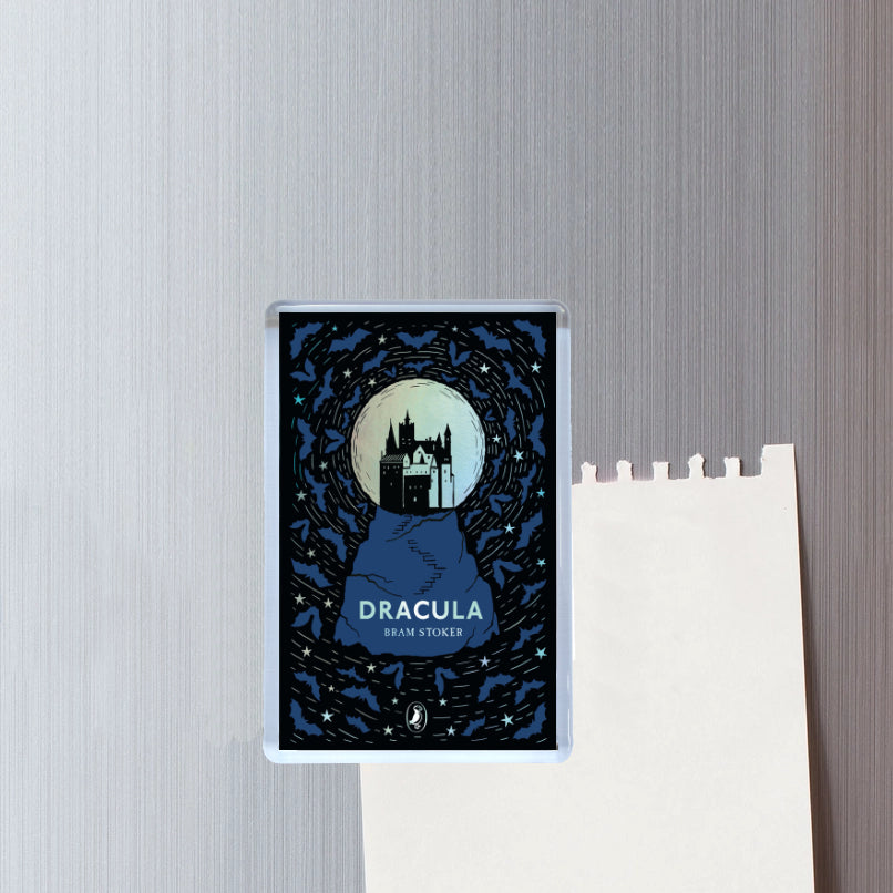 Book cover of 'Dracula' by Bram Stoker on a textured surface